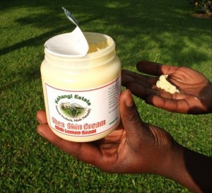 Kahangi Estate Shea Skin Cream with Lemon Scent